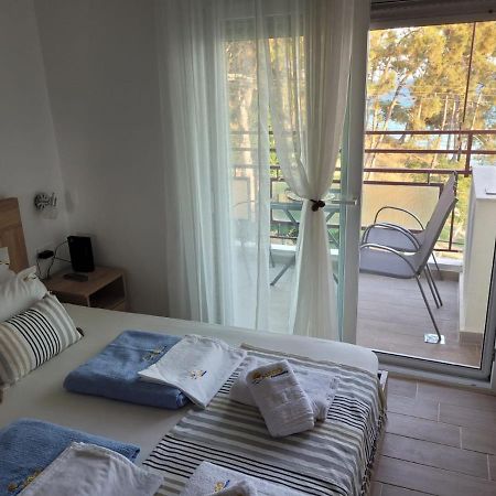 Mago Apartments Nea Kallikrateia Buitenkant foto