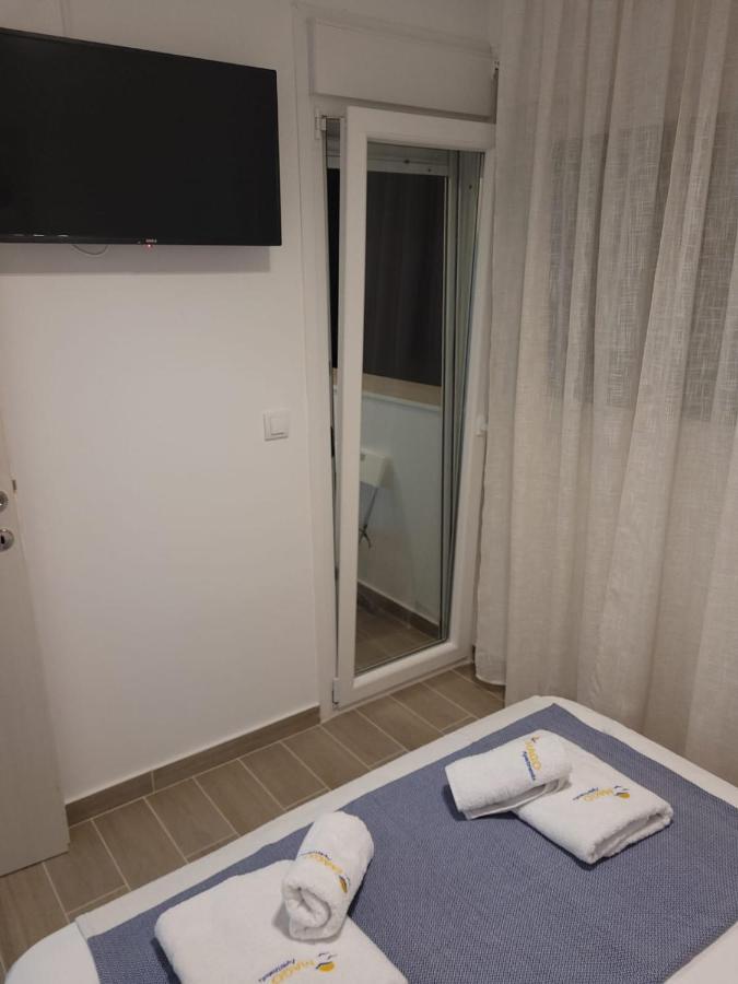 Mago Apartments Nea Kallikrateia Buitenkant foto