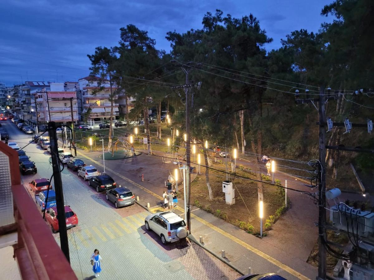 Mago Apartments Nea Kallikrateia Buitenkant foto