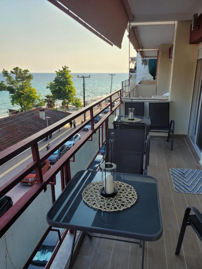 Mago Apartments Nea Kallikrateia Buitenkant foto