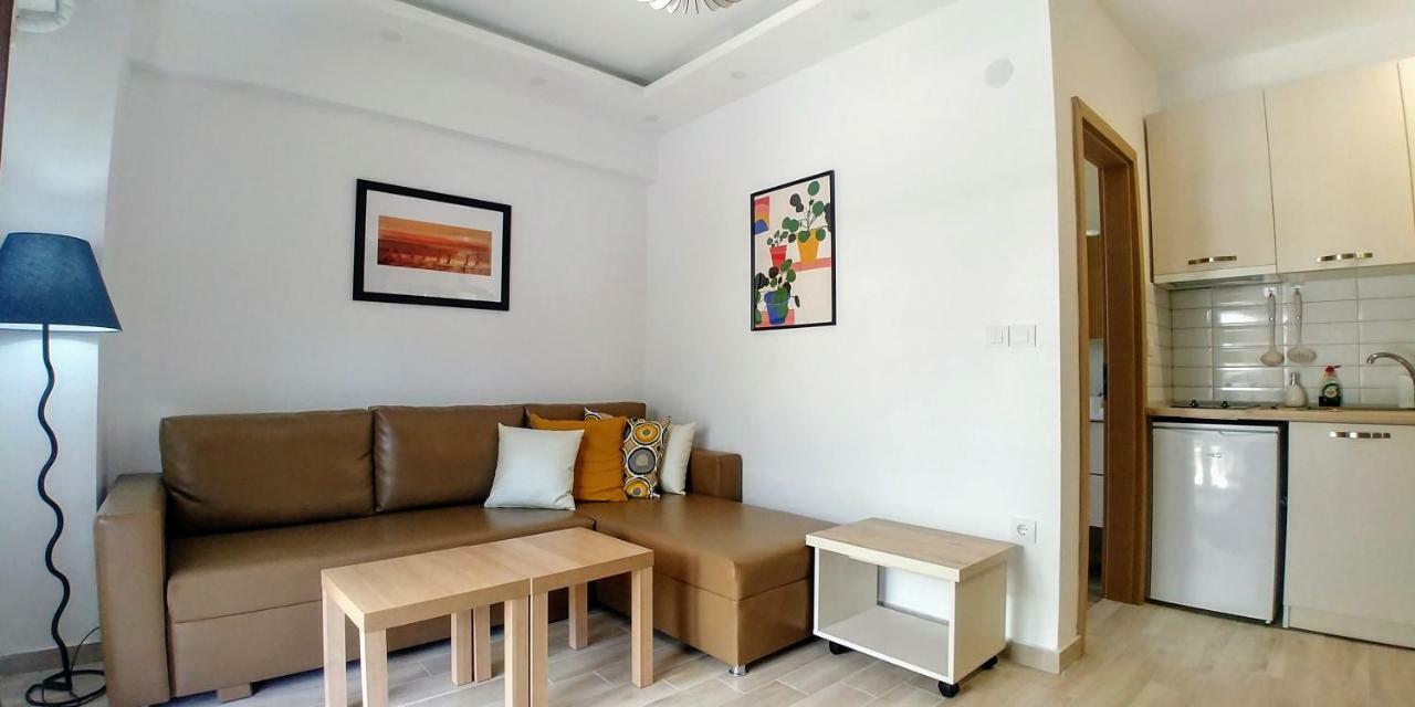 Mago Apartments Nea Kallikrateia Buitenkant foto
