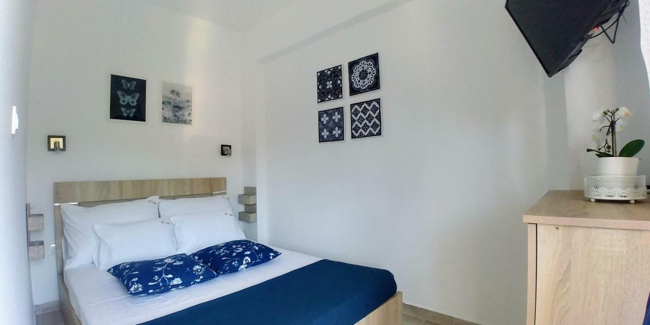 Mago Apartments Nea Kallikrateia Buitenkant foto