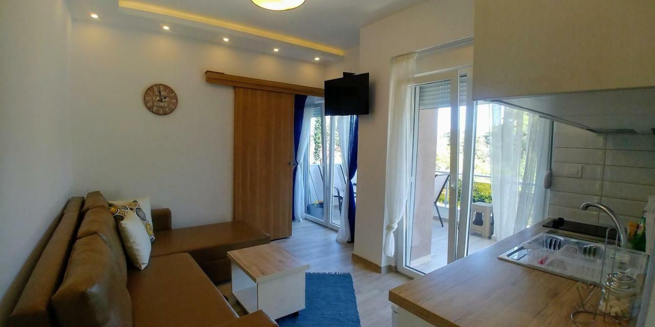 Mago Apartments Nea Kallikrateia Buitenkant foto