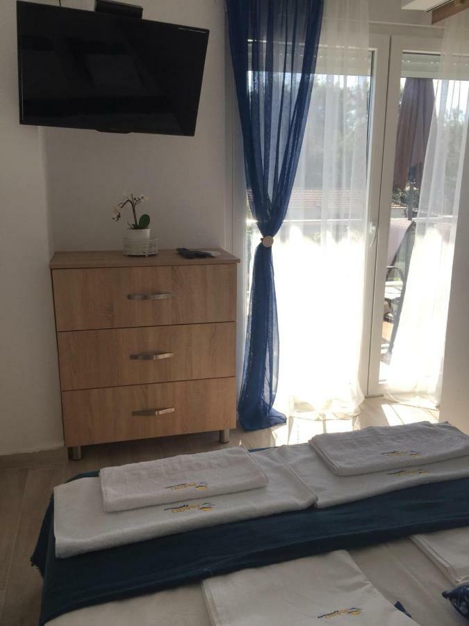 Mago Apartments Nea Kallikrateia Buitenkant foto