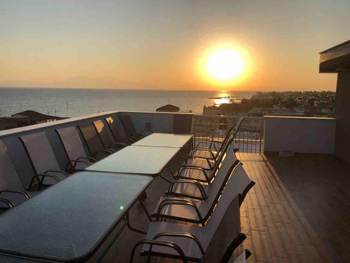 Mago Apartments Nea Kallikrateia Buitenkant foto